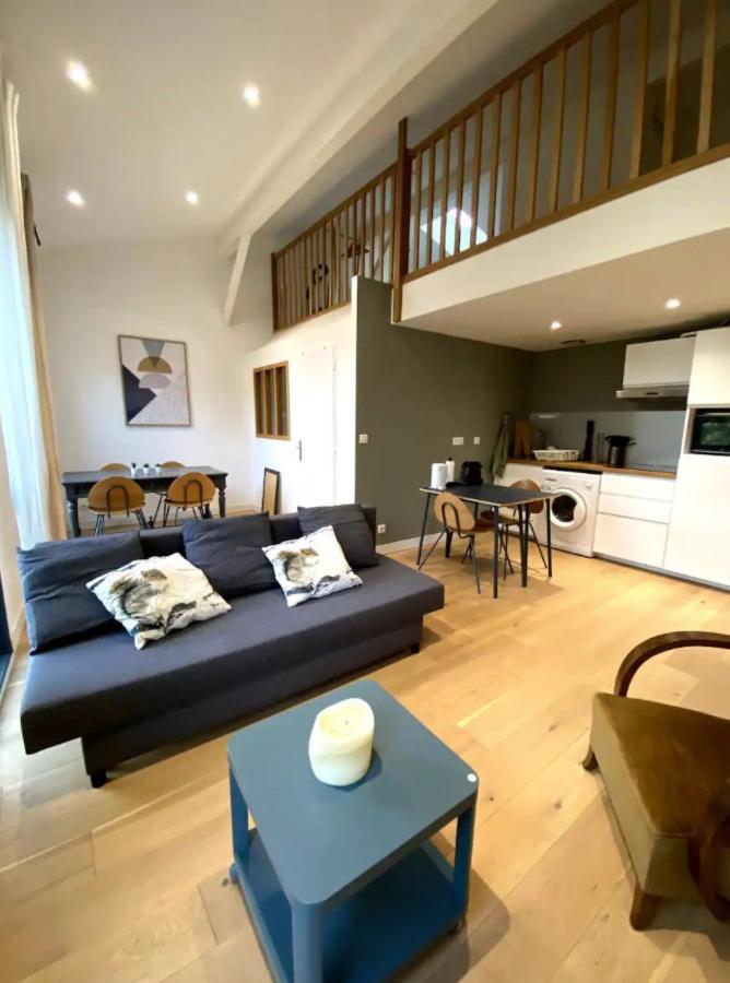 Appartement Saint Michel - Sublime T2 A Deux Pas Du Metro *